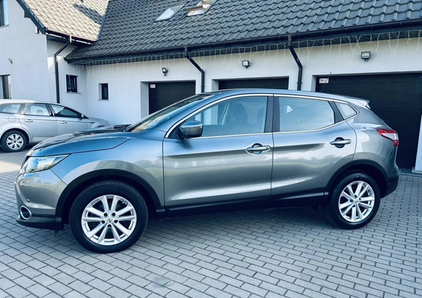 Nissan Qashqai cena 48900 przebieg: 134000, rok produkcji 2014 z Wieruszów małe 154